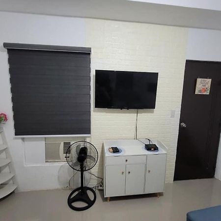 Bella 1 Bed & Breakfast Cabanatuan City Exterior photo